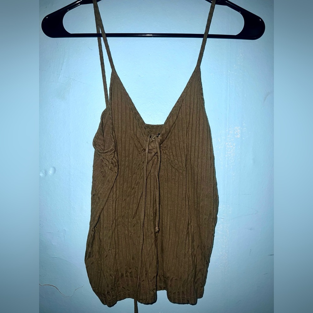 Large, Army Green, American Eagle Outfitters tank top 💚